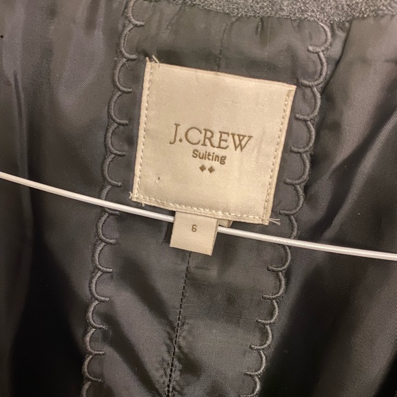 🌻Charcoal Cropped Blazer - Picture 5 of 7